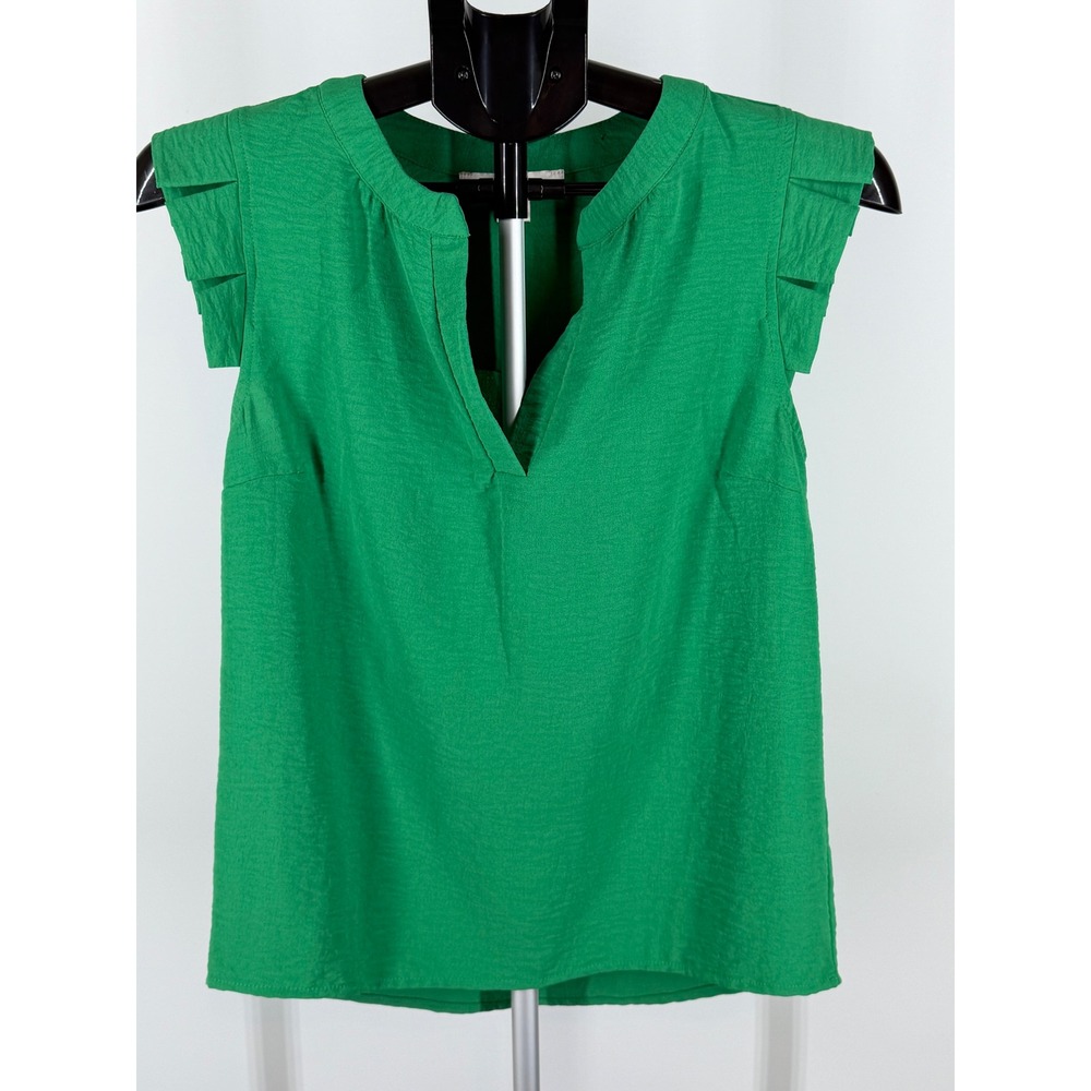 Monteau Los Angeles Green Textured Split Neck Ruffle‎ Sleeve Blouse S